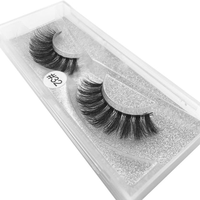 Natural false eyelashes