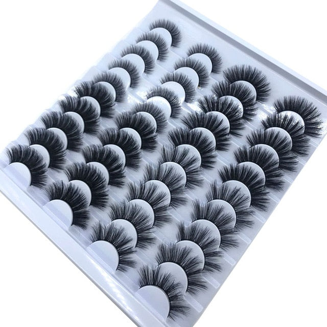 Natural false eyelashes