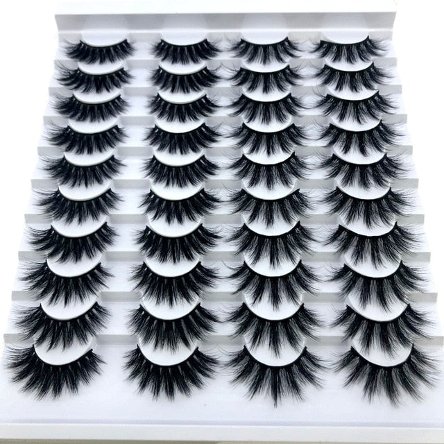 Natural false eyelashes