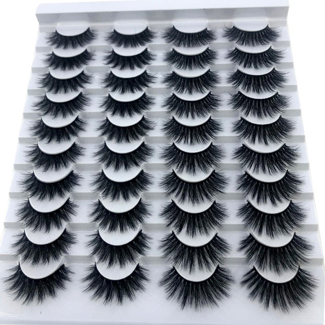 Natural false eyelashes