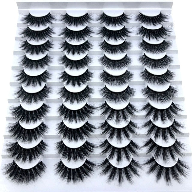 Natural false eyelashes