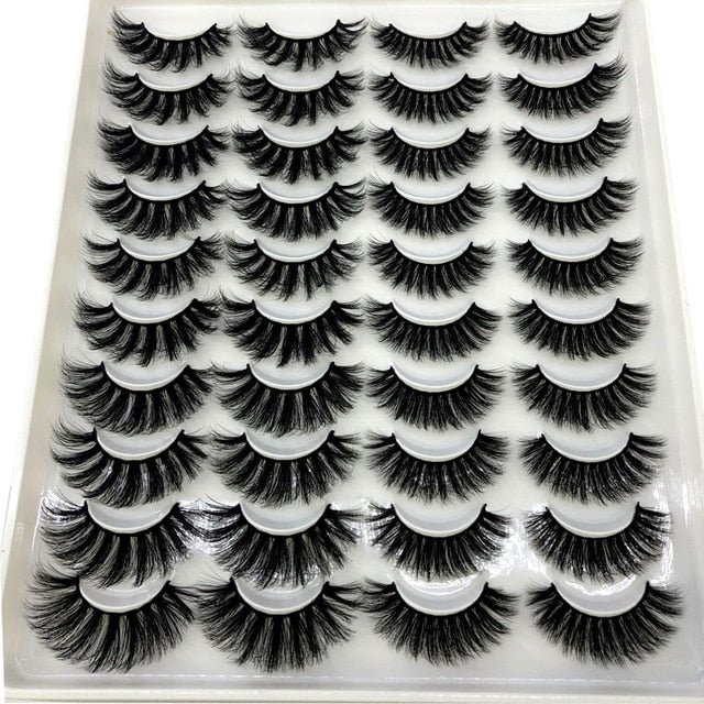 Natural false eyelashes